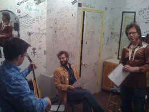 Bottom Dwellers in the Palms Green Room